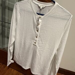 Banana Republic White Ribbed Henley Top - M - NWT